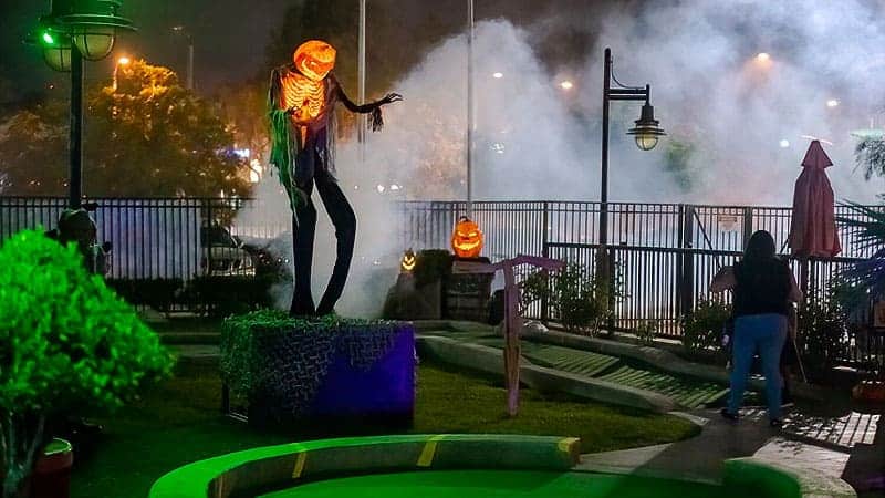 haunted mini golf