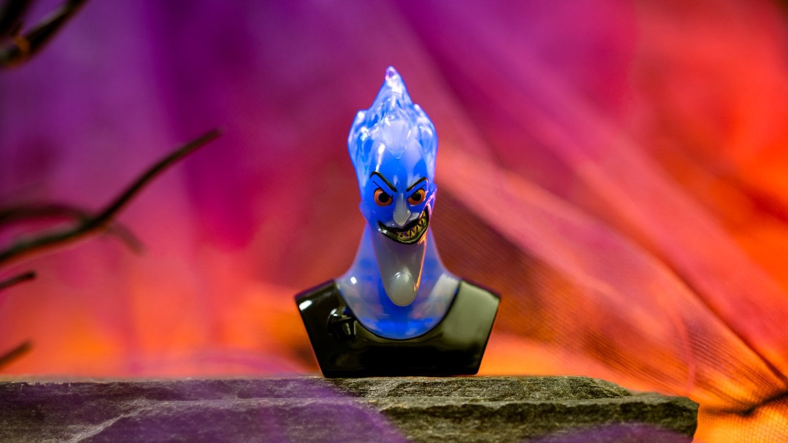 Hades glow cube from Hercules with glowing blue hair