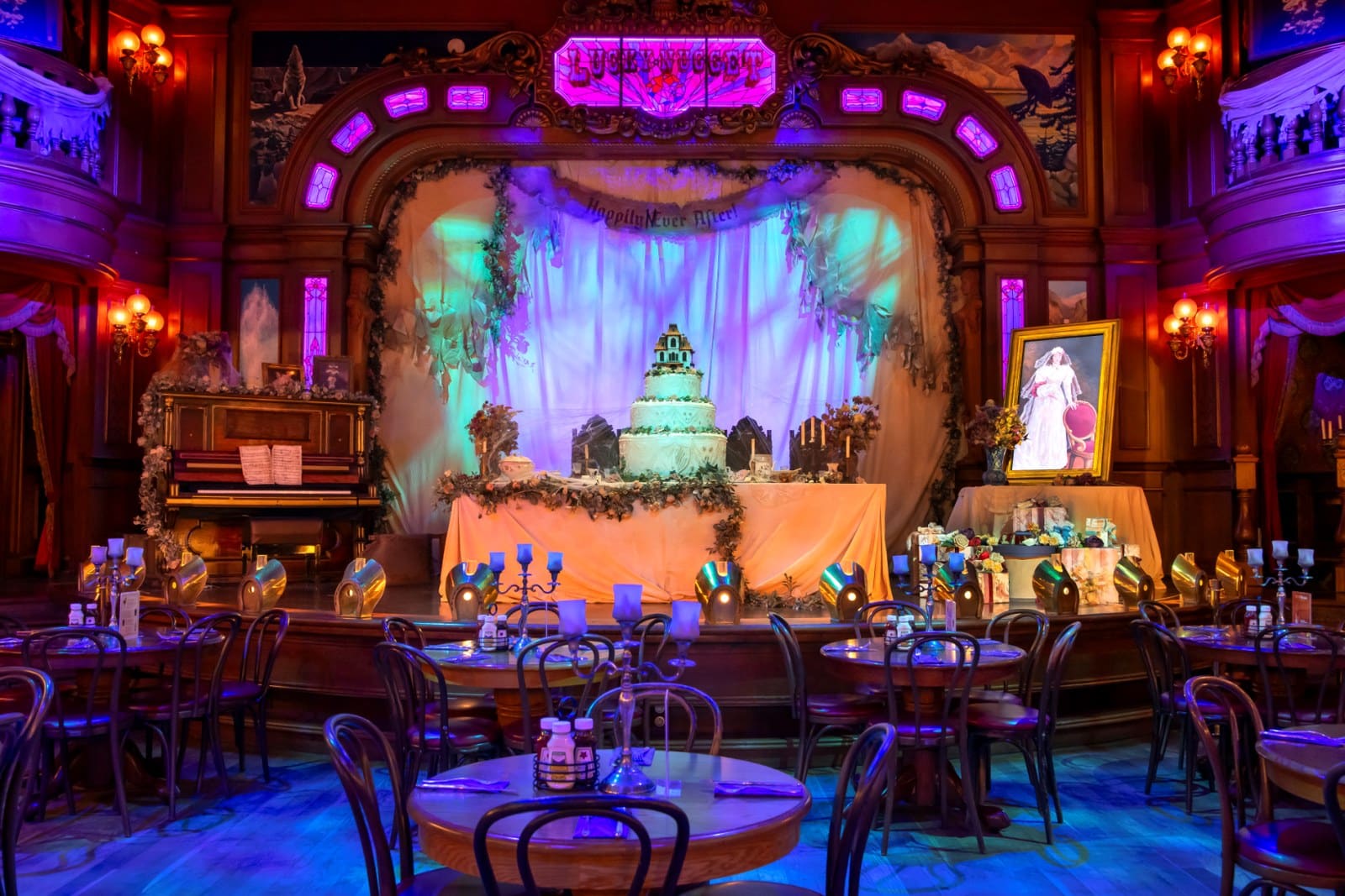 The Unlucky Nugget Saloon's haunted wedding reception decor at Disneyland Paris