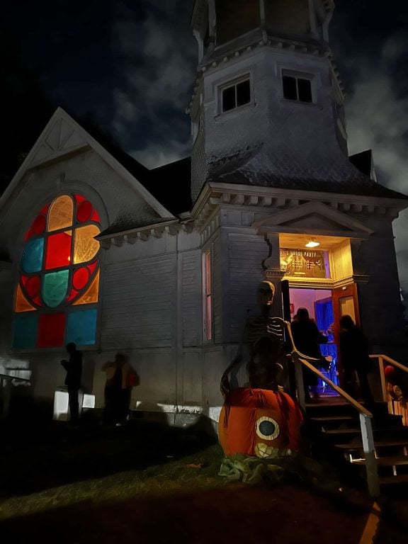 Swap Til You Drop (Dead) Pass unlimited access ticket for Spooky Swap Meet VI
