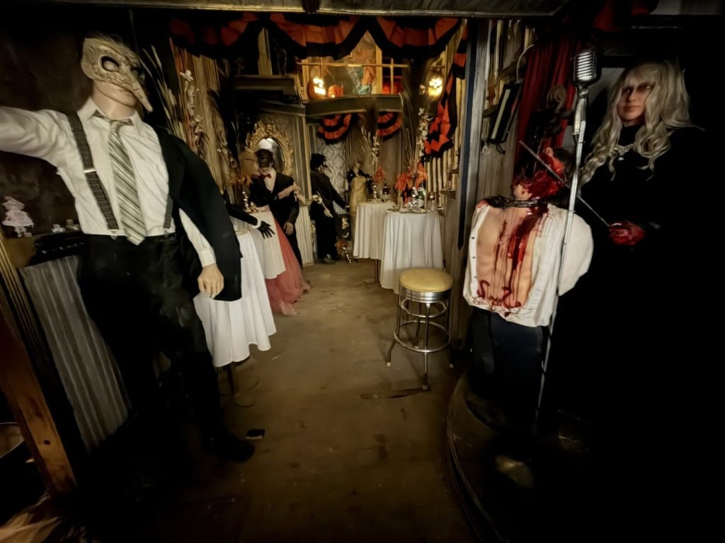 Field of Screams 2026 haunted attraction scene