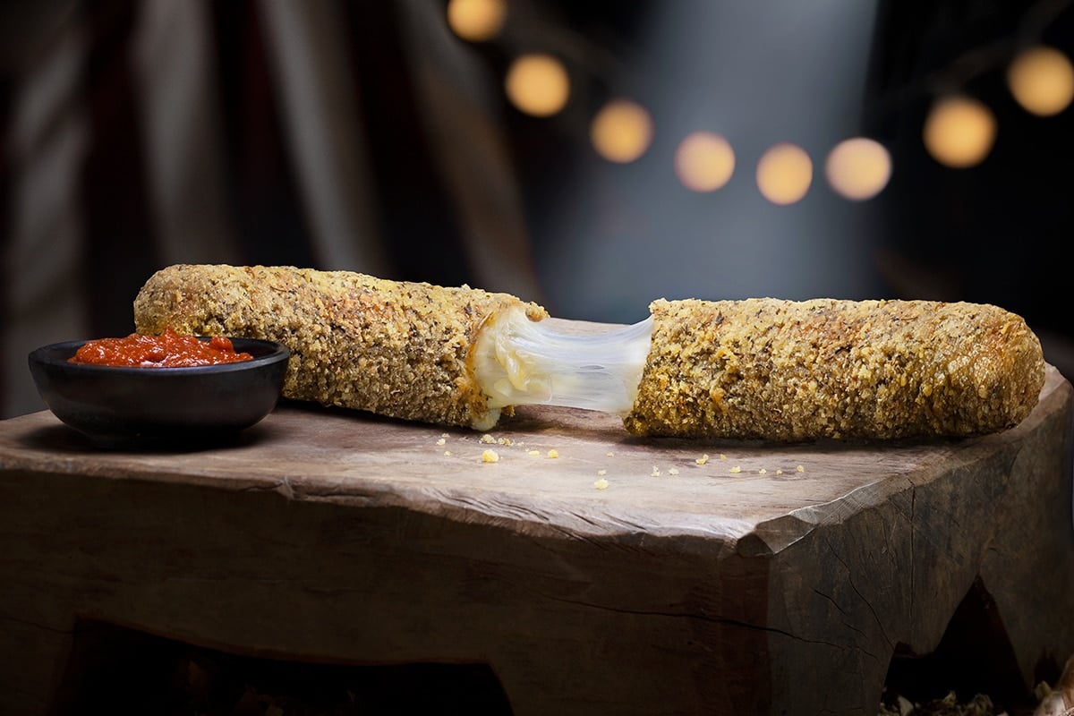 Death by Cheese Stick at Halloween Horror Nights Hollywood