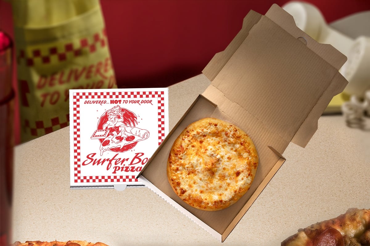 Surfer Boy Pizza - Cheese at Halloween Horror Nights Hollywood