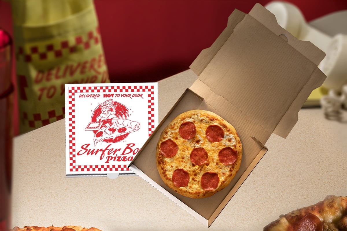 Surfer Boy Pizza - Pepperoni at Halloween Horror Nights Hollywood