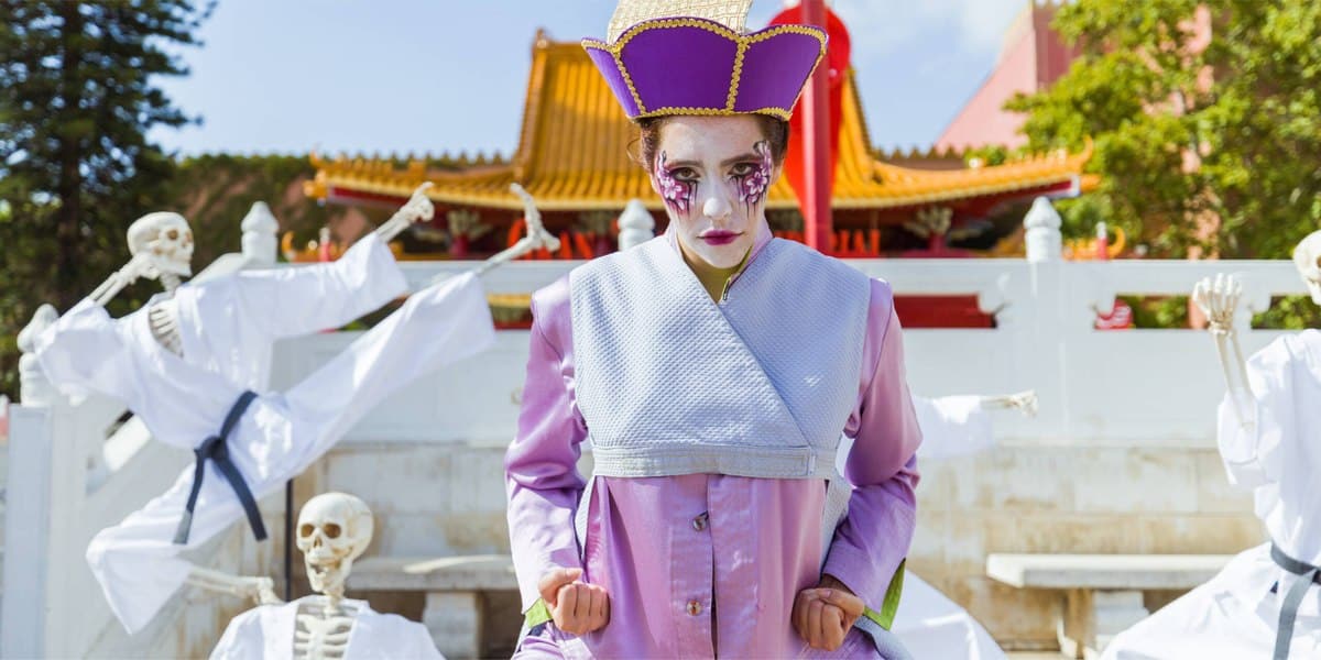 A scare actor at PortAventura World's Halloween