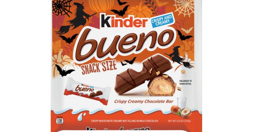 Kinder Bueno Halloween lay-down bag of snack-size bars