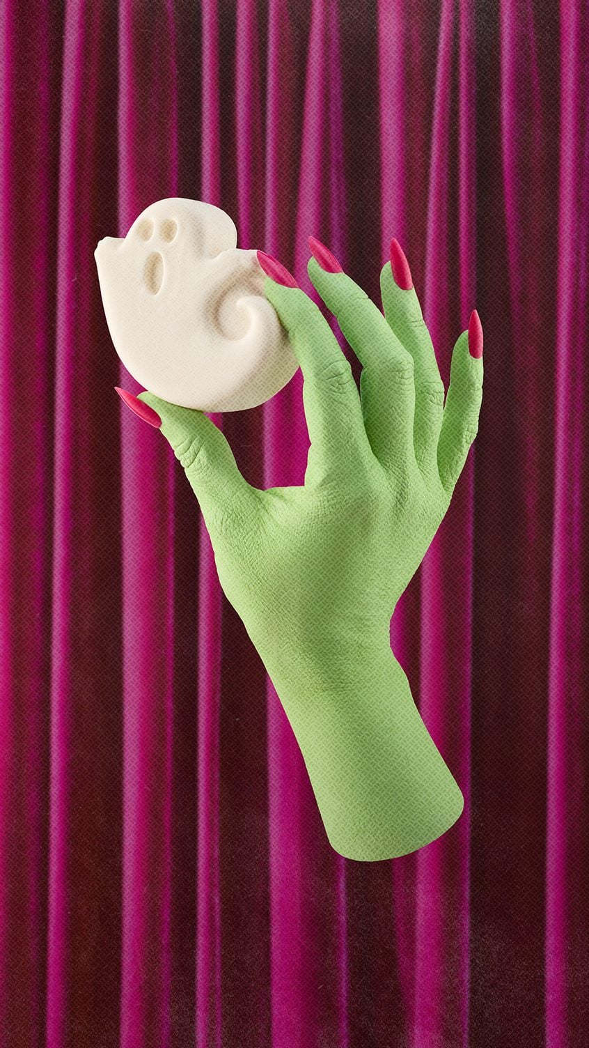 Lush Ghost In The Dark Soap included in the 2026 Self Scare Gift
