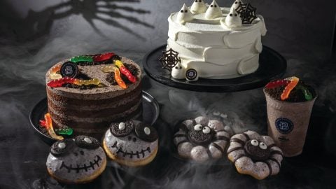 Paris Baguette's Halloween lineup: a dirt-and-worms chocolate cake with gummy worms, a white ghost cake, a dirt-and-worms frappe, Halloween Scream Donuts with cookie eyes, and Spider Mochi Donuts