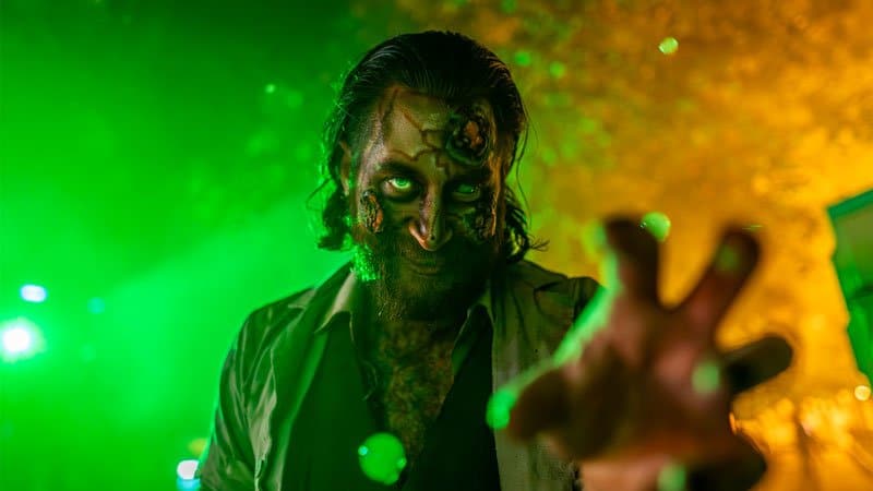 Scare actor at Dark Nights at Hersheypark 2026
